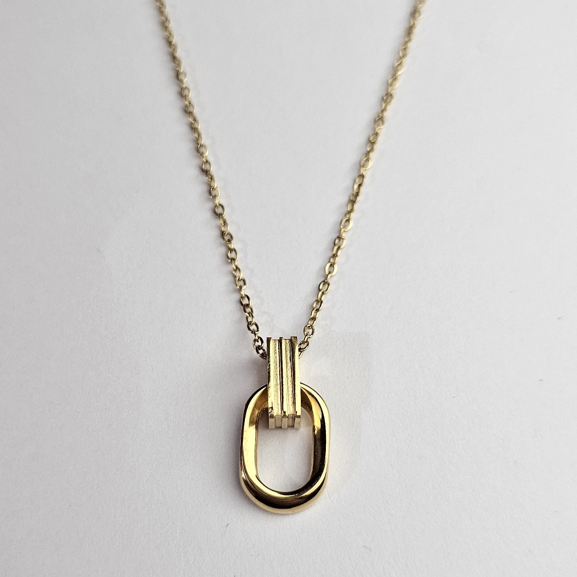 Delia Necklace
