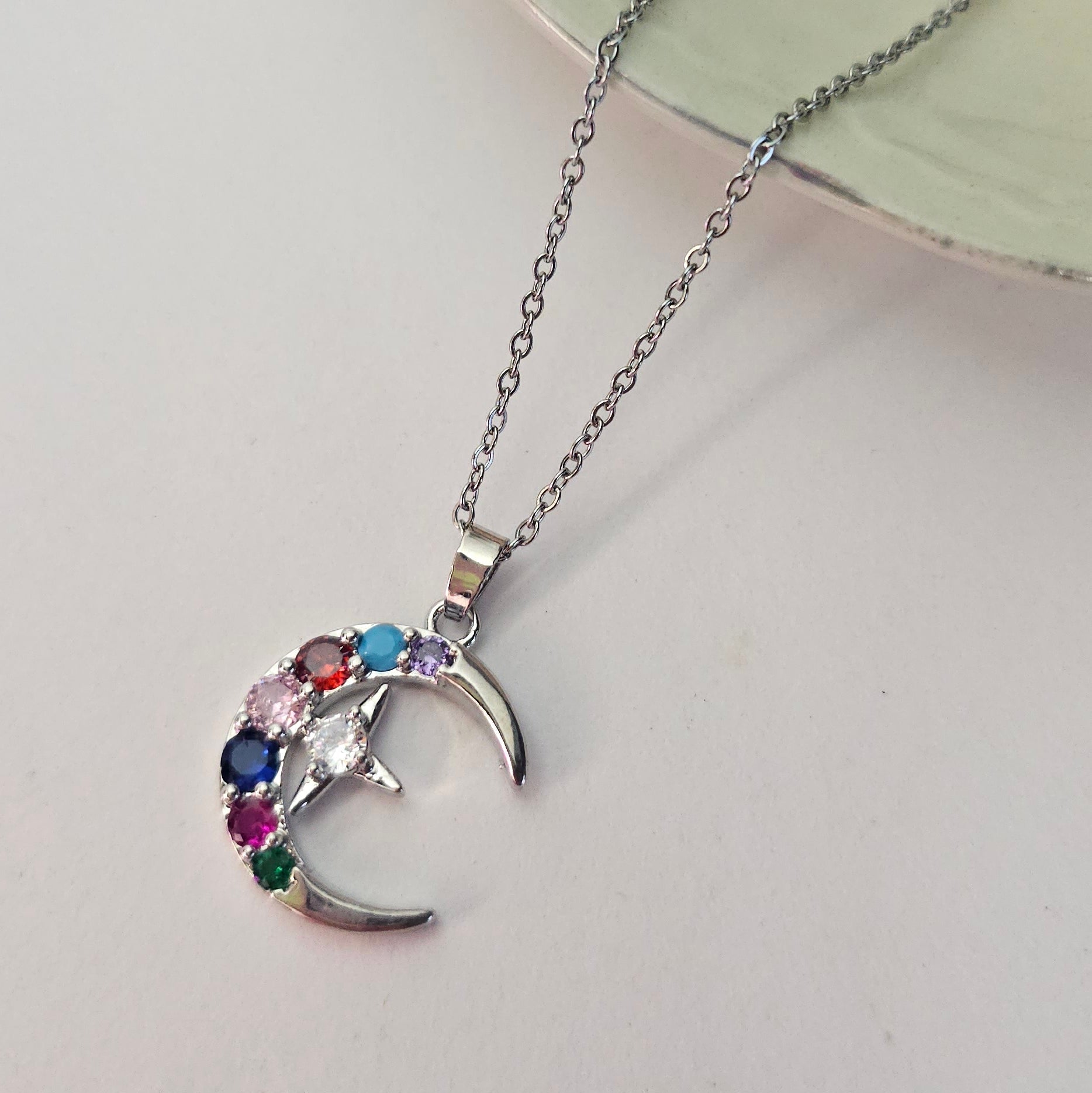 Lunatico Necklace