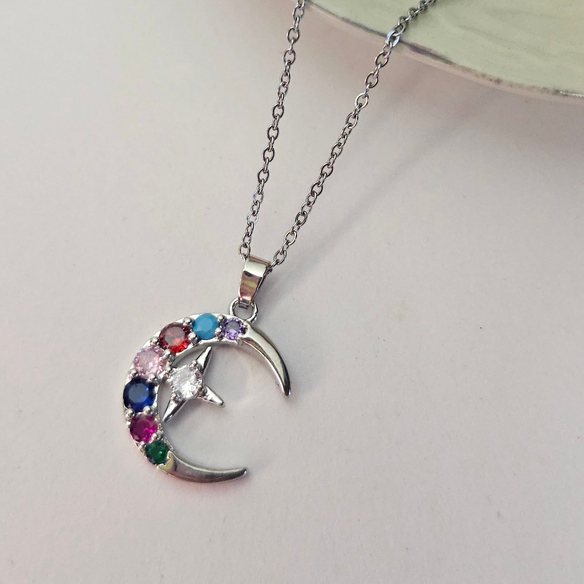 Lunatico Necklace