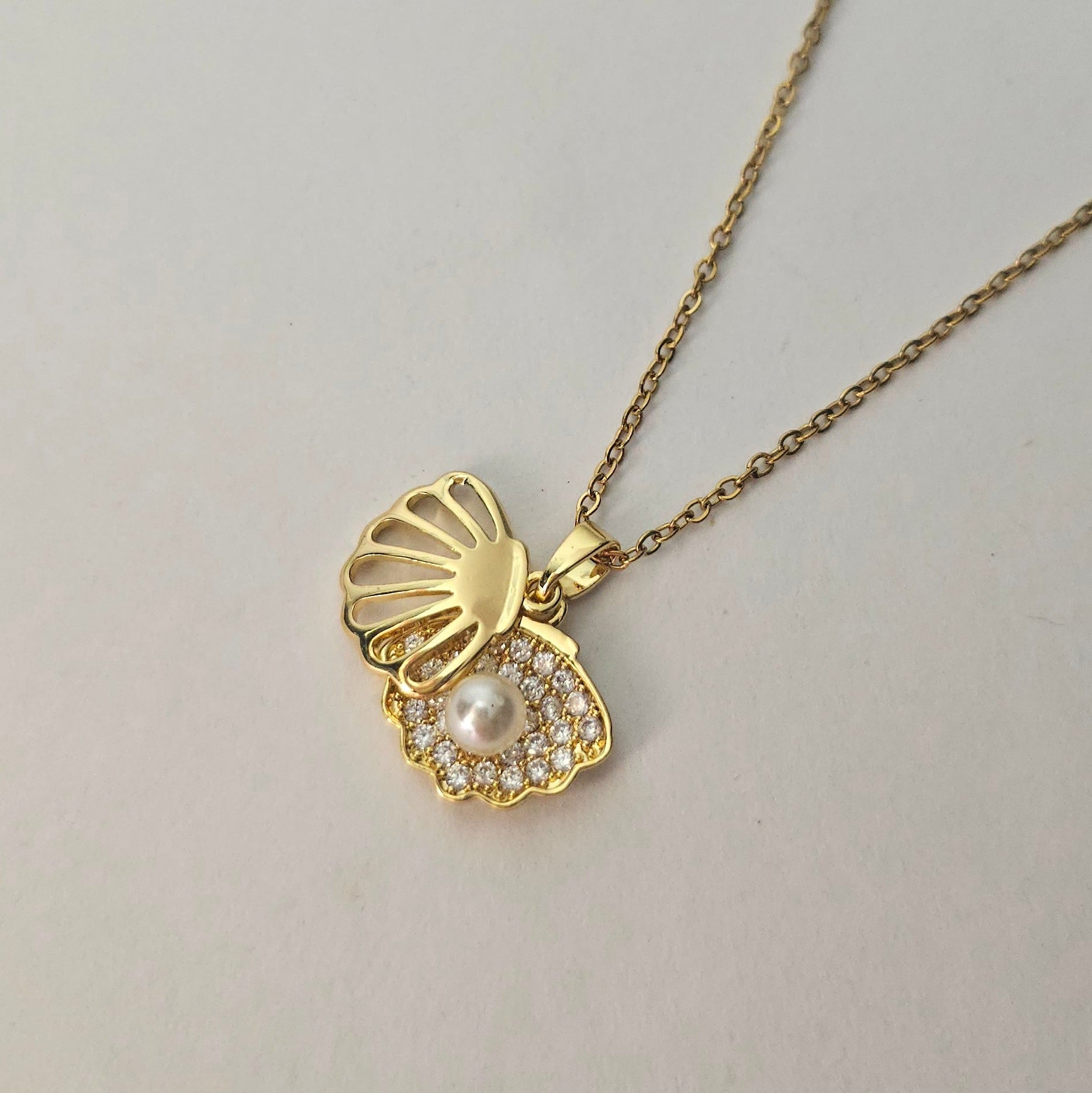 Attina Necklace