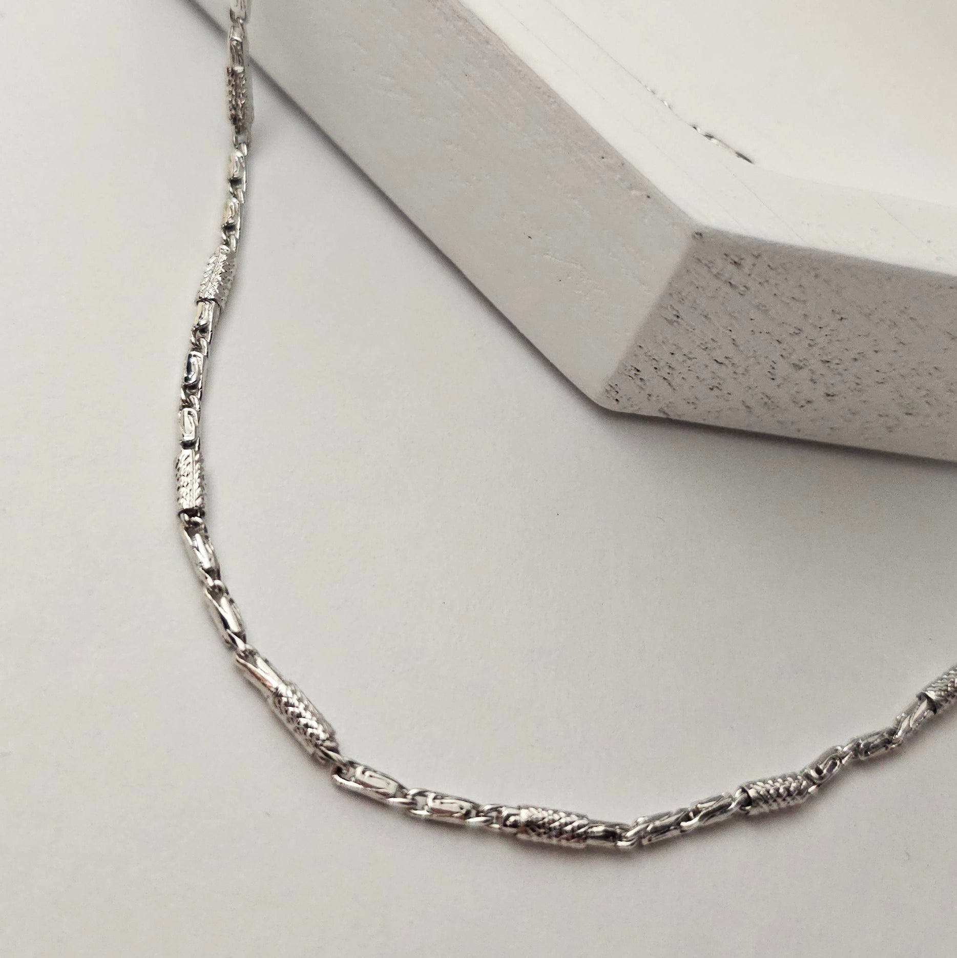 Bara Necklace