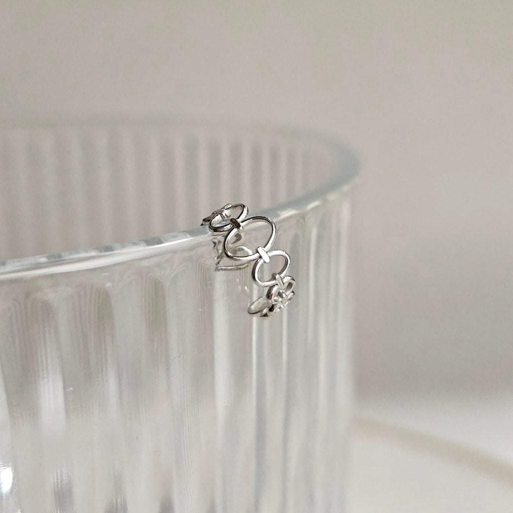 Bubbles Earcuff