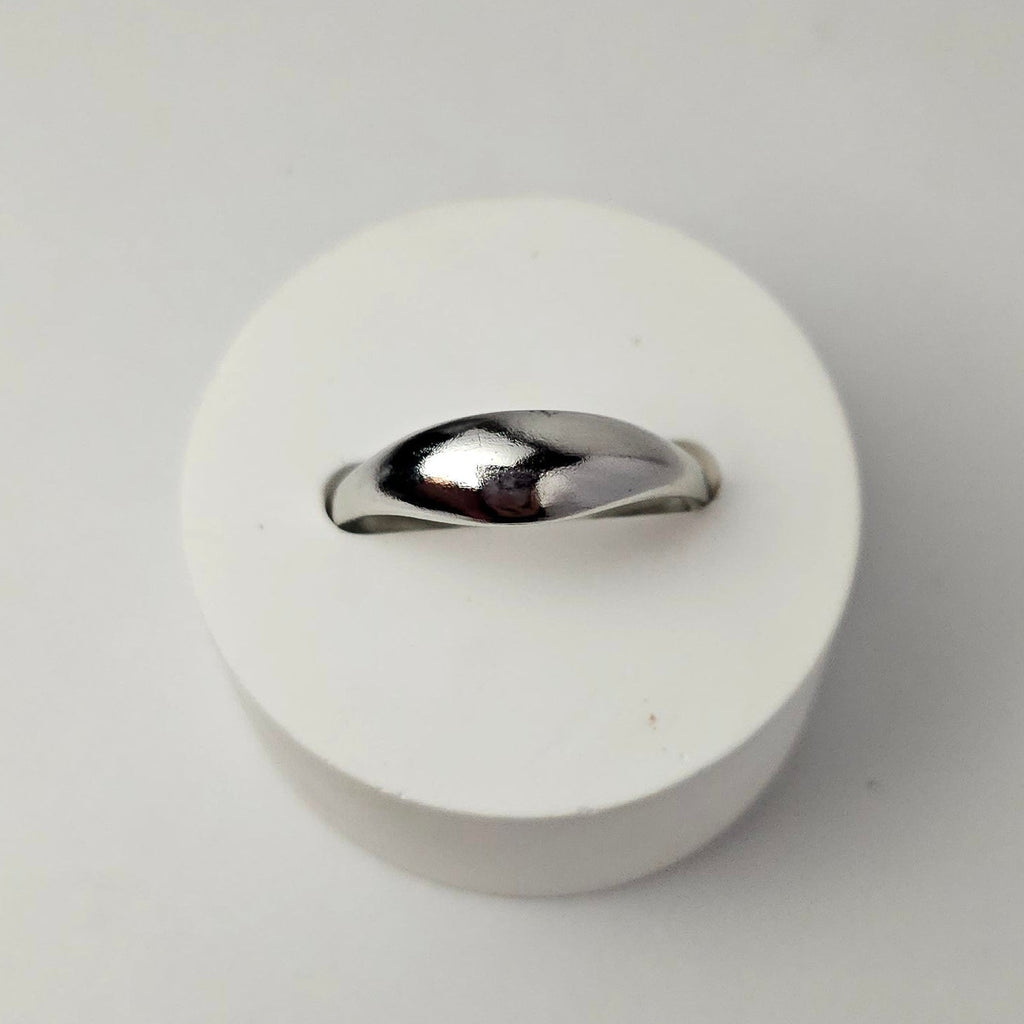 Iza Ring
